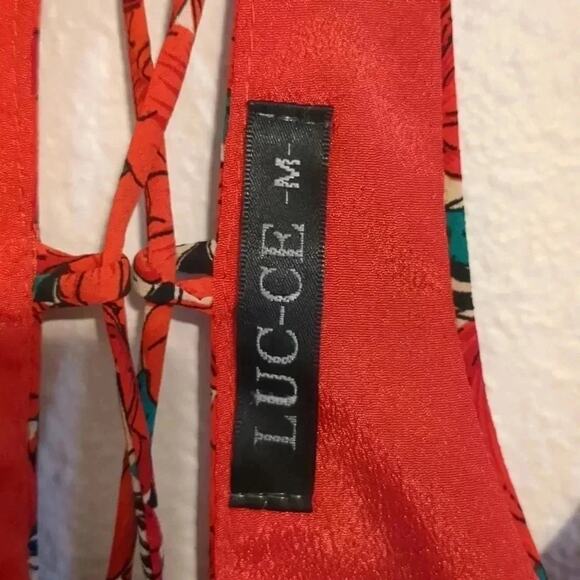 Luc-ce red floral lace-up wrap dress size Medium - Picture 3 of 6